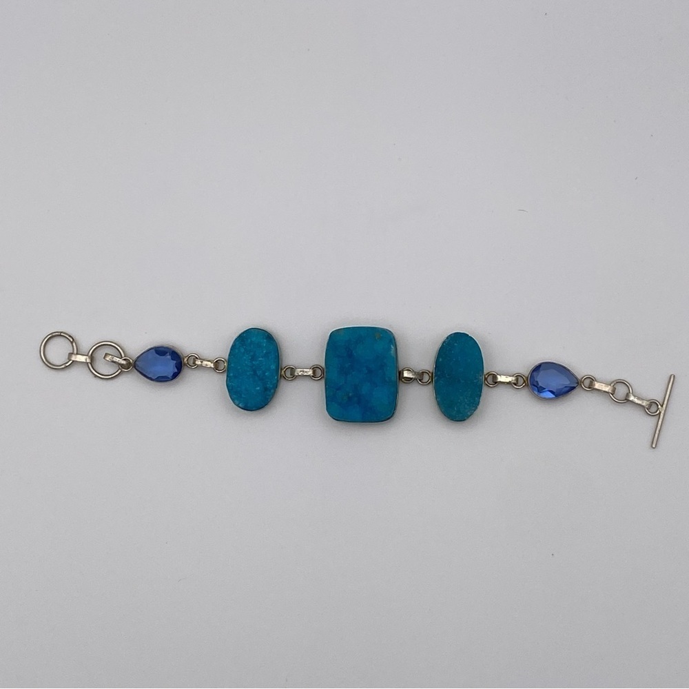Large turquoise blue druzy bracelet set in 925 Sterling silver. - Picture 4 of 8